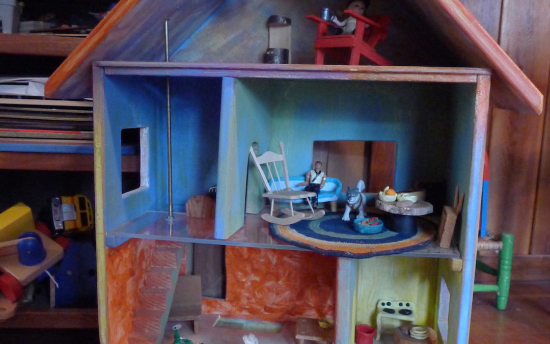 A Dollhouse  from a Recycled Drawer