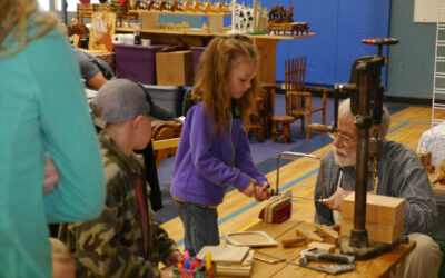 Project: Kids Build Puzzles